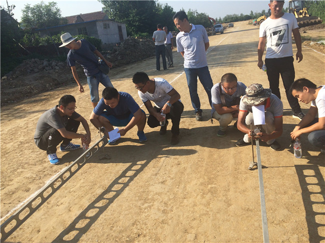 ΰ�¹���(victor1946)�ٷ���վ-Officials Website