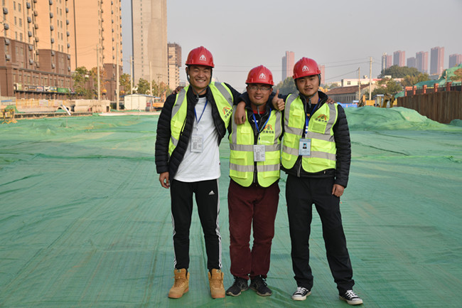 ΰ�¹���(victor1946)�ٷ���վ-Officials Website