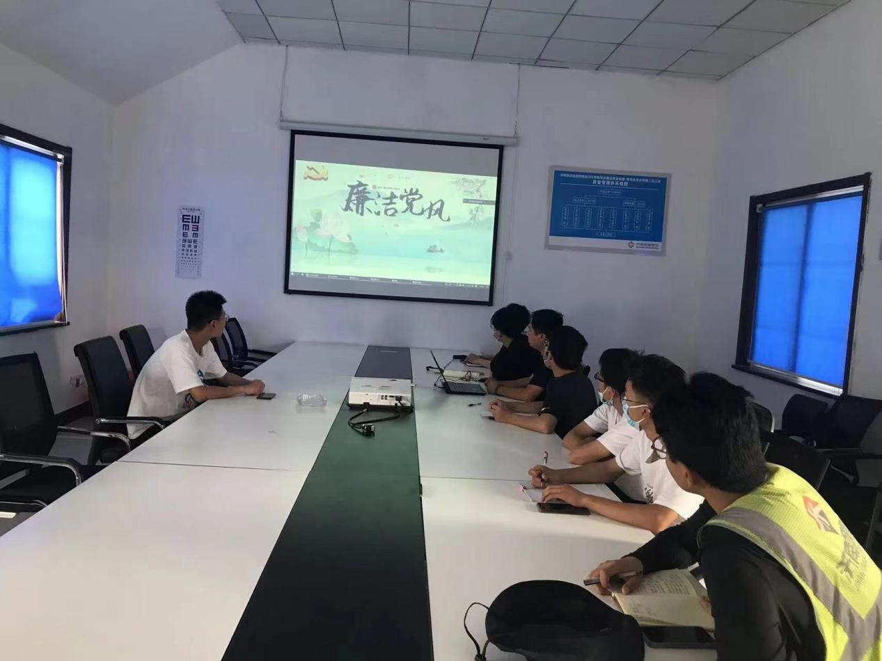 ΰ�¹���(victor1946)�ٷ���վ-Officials Website