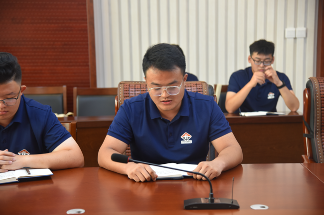 ΰ�¹���(victor1946)�ٷ���վ-Officials Website