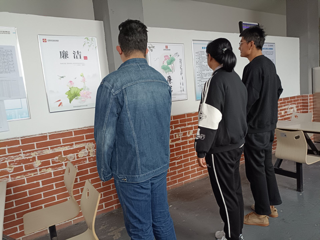 ΰ�¹���(victor1946)�ٷ���վ-Officials Website